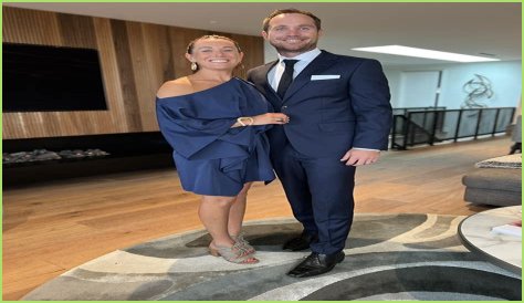 Sarah Power Measurements: Height, Weight, Shoe Size